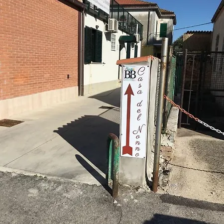 לינה וארוחת בוקר Casa Del Nonno פסקרה