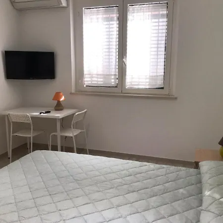 Casa Del Nonno לינה וארוחת בוקר פסקרה